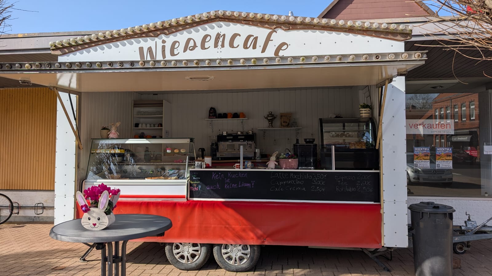 Verkaufswagen des Wiesencafés Wendland